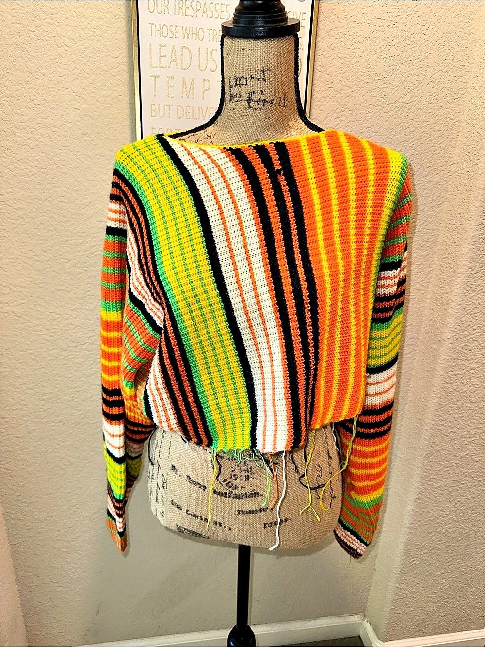 Urban Outfitters Striped Cropped Sweater Orange & Green Small
